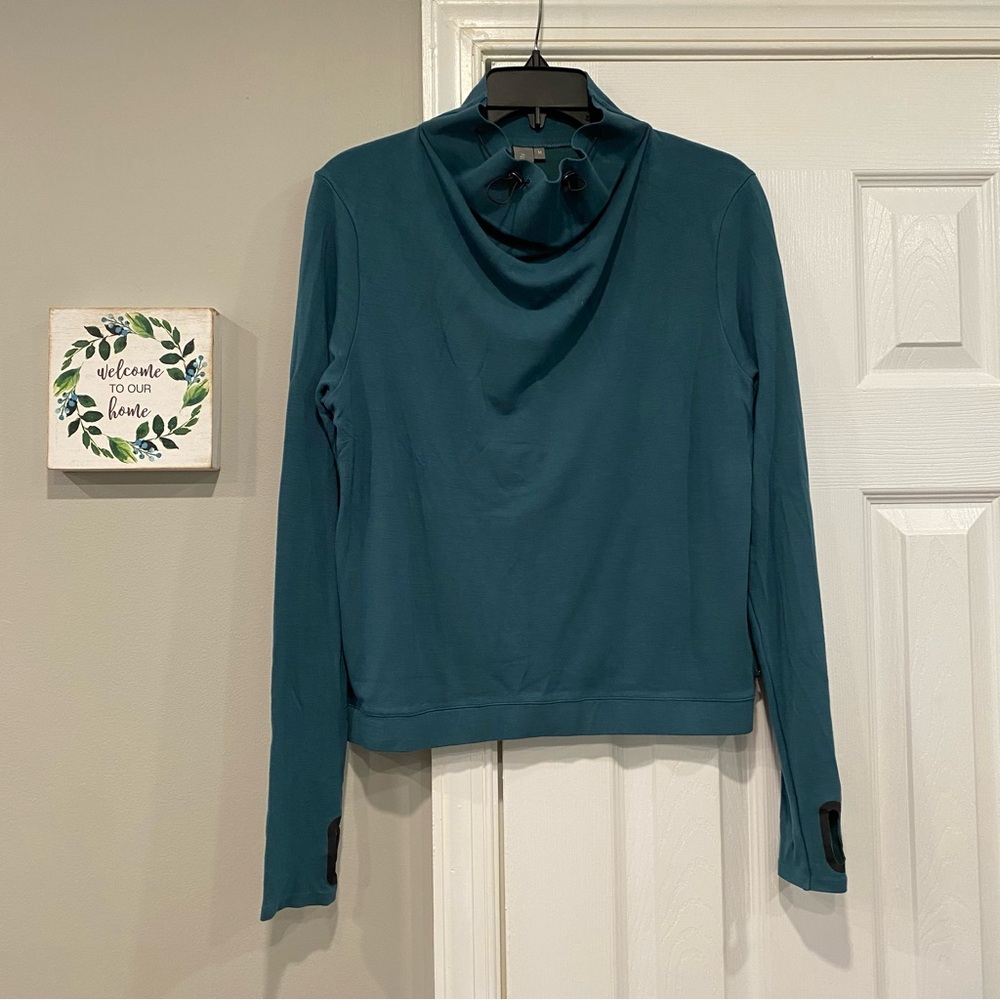 Sweaty Betty Cinch Neck Luxe Long Sleeve Pullover Top Teal Medium Women’s